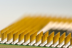 RFID-Chips bieten vielen Unternehmen heute ganz neue Möglichkeiten. Ob im Einzelhandel oder der Logistik - die Vorteile liegen auf der Hand.